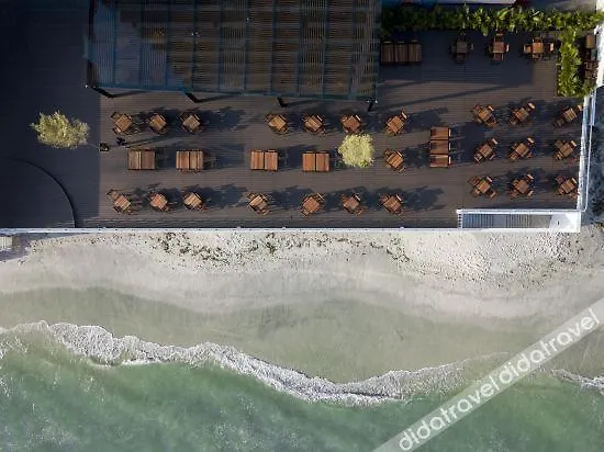 Hompton Hotel By The Beach جورج تاون