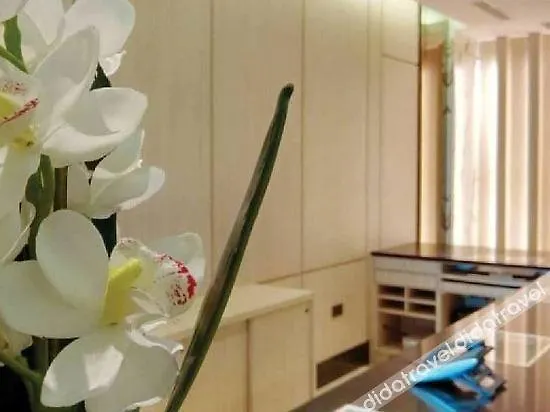 Hompton Hotel By The Beach جورج تاون