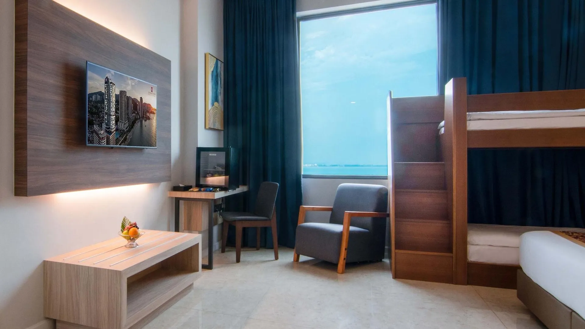 Hompton Hotel By The Beach Georgetown