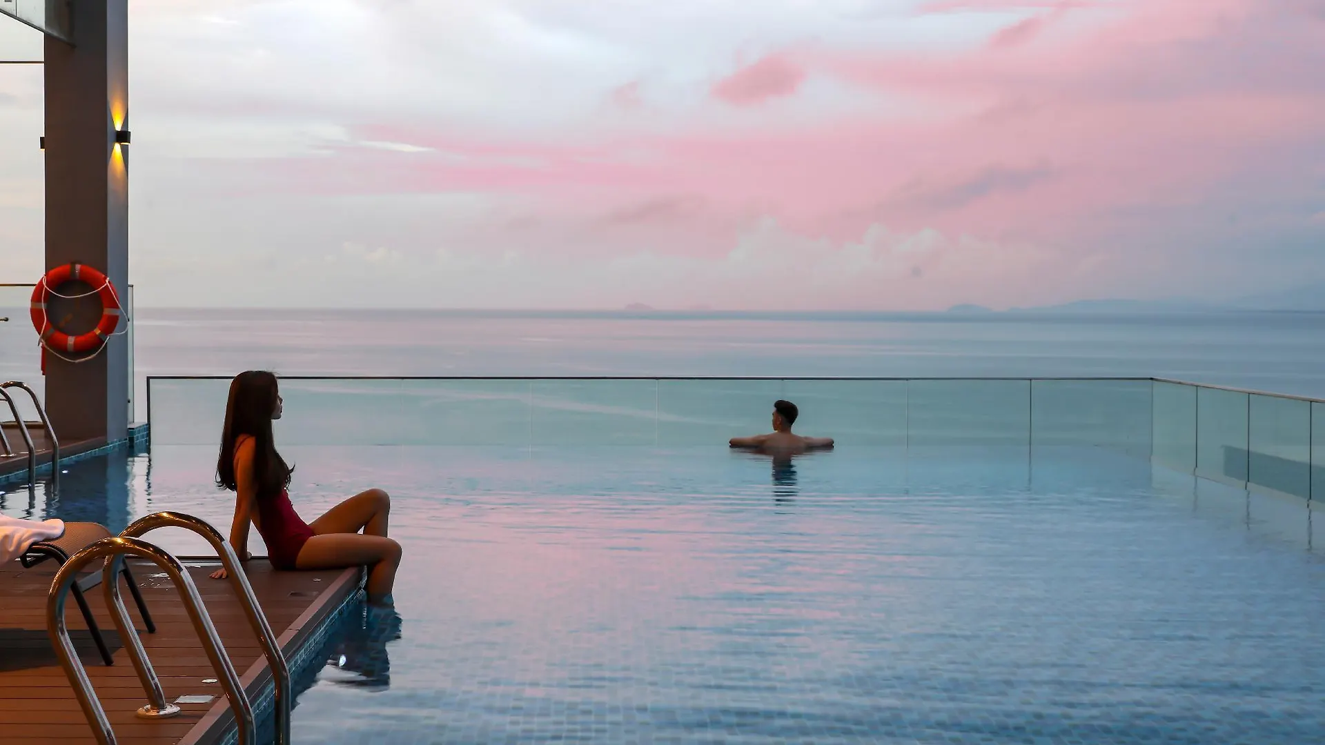 Hompton Hotel By The Beach George Town Malaysia