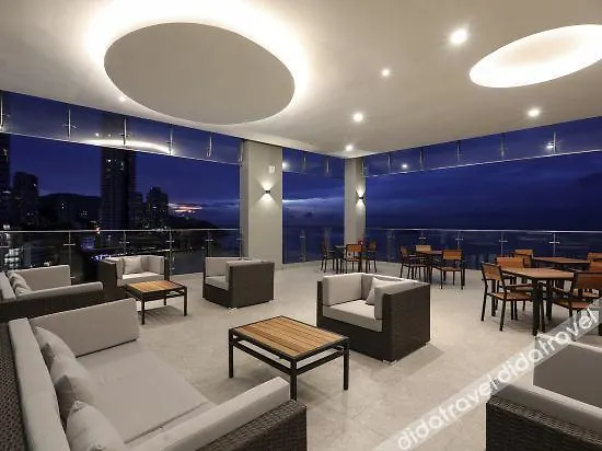 Hompton Hotel By The Beach Georgetown